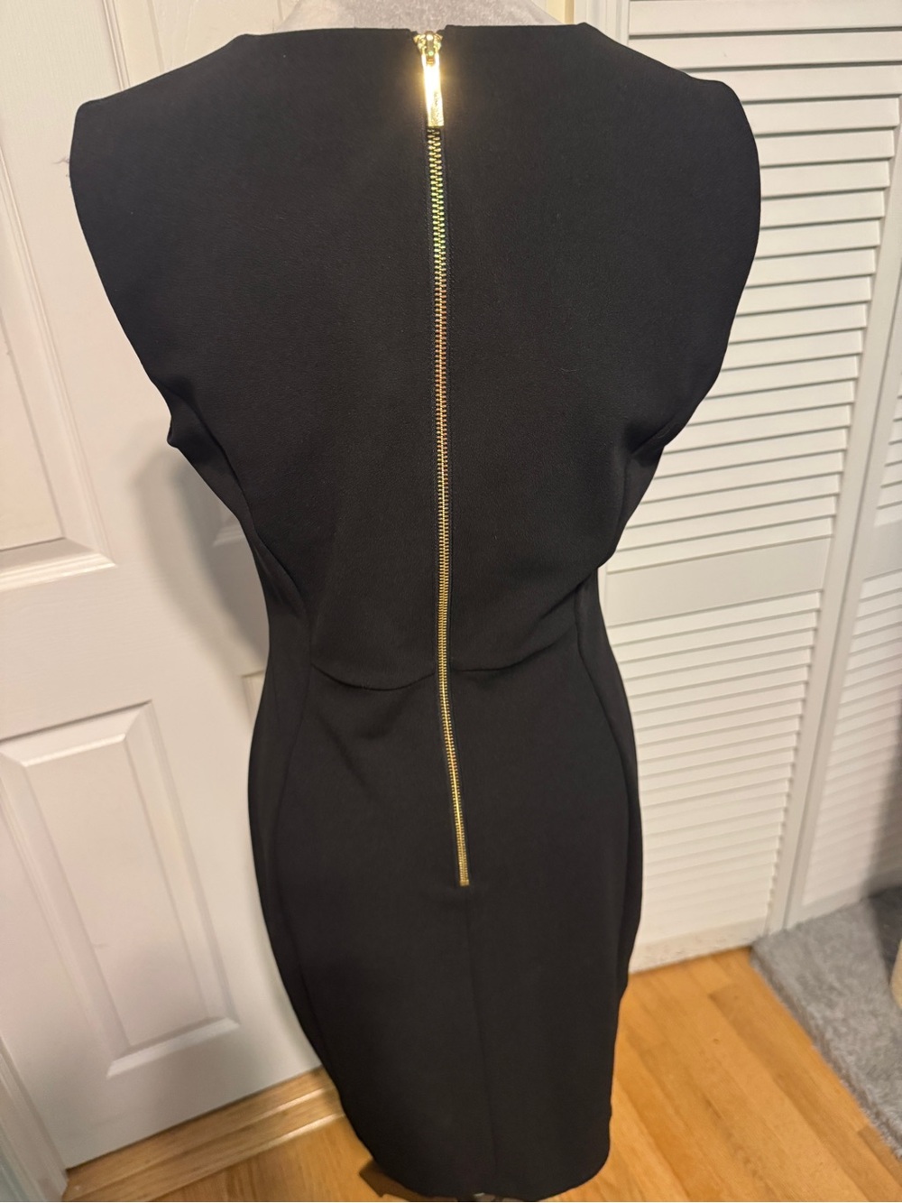 Calvin Klein Black Shift Dress size 10 - Picture 6 of 6
